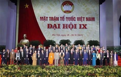 Le Congrès National du Front de la Patrie en 2013: Un tournant pour les aspirations démocratiques au Vietnam?